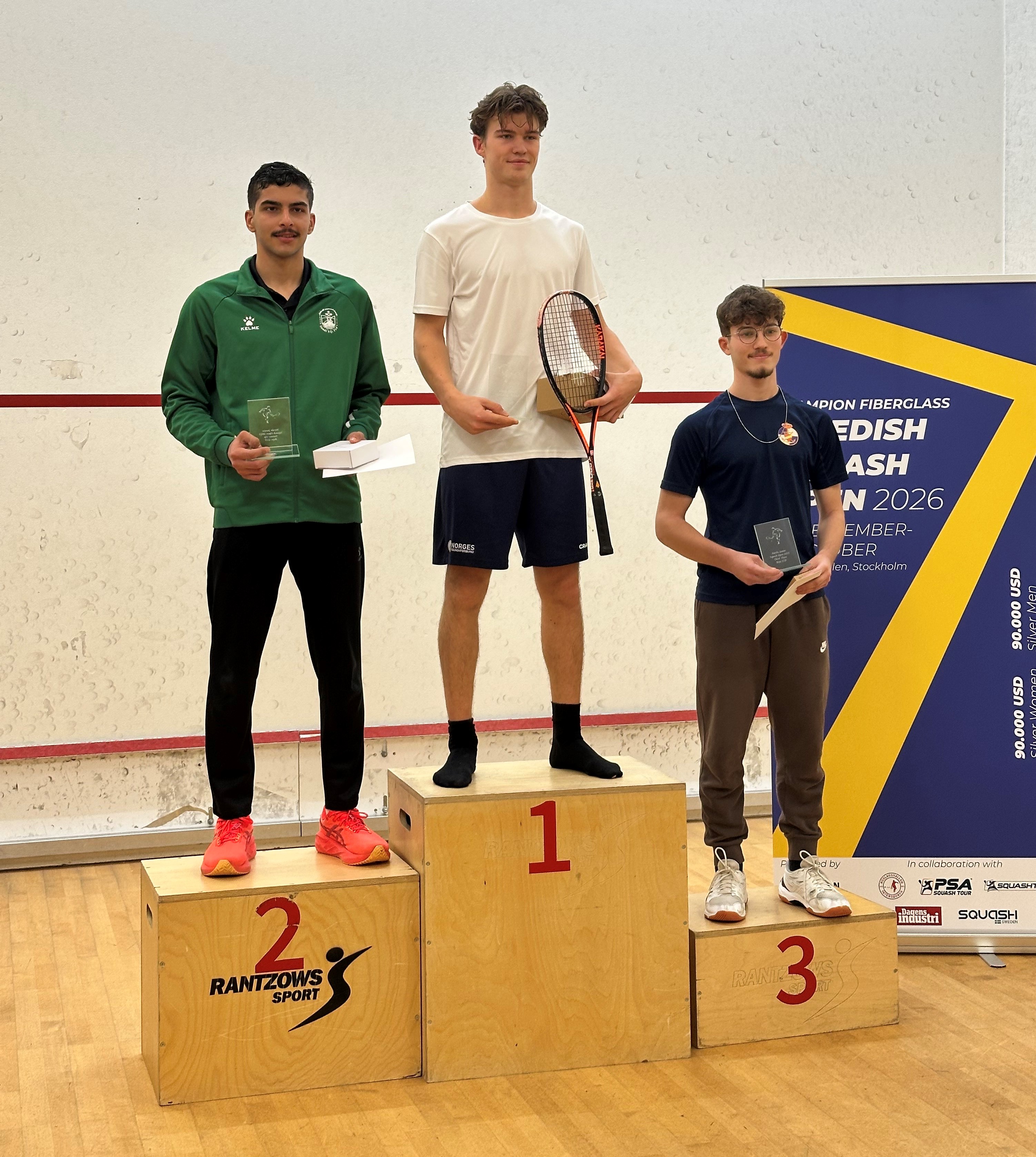 Positiv sesongstart for Norges juniorer - Sebastian Hylland vinner Nordic Junior Open
